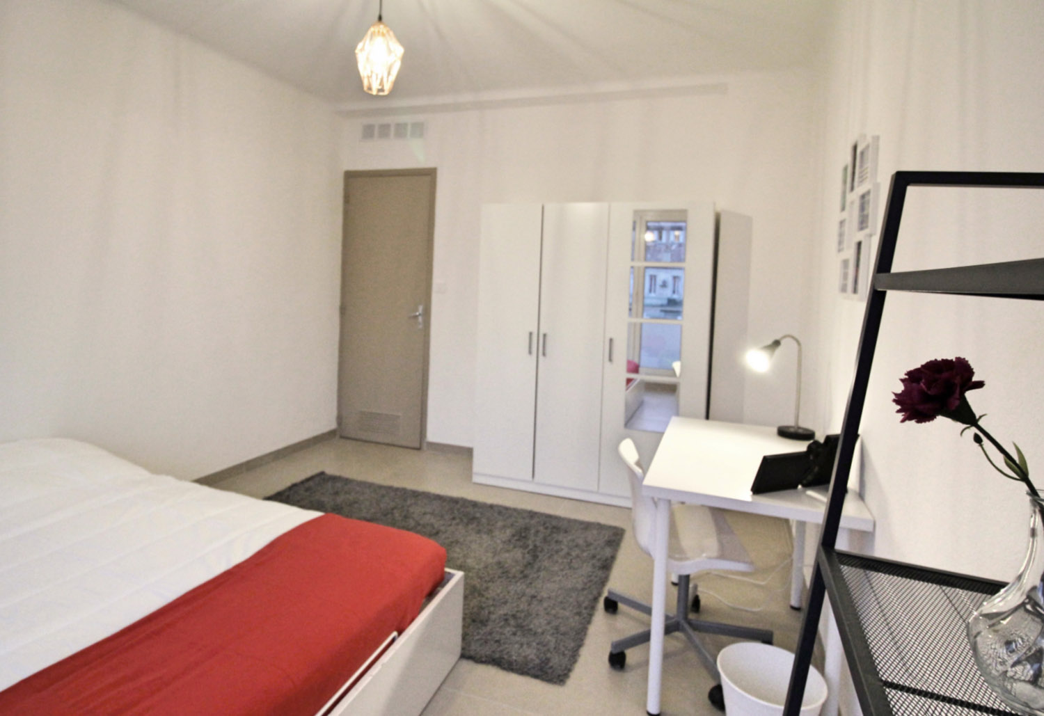 Chambre lumineuse et confortable – 15m² - MA3