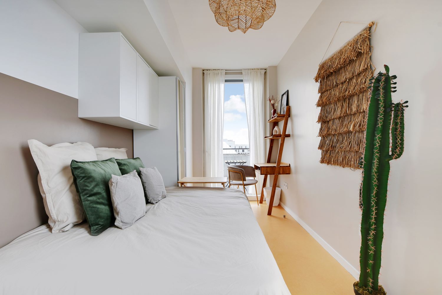 Emménage dans cette chambre minimaliste de 11 m² en coliving à Paris - PA102