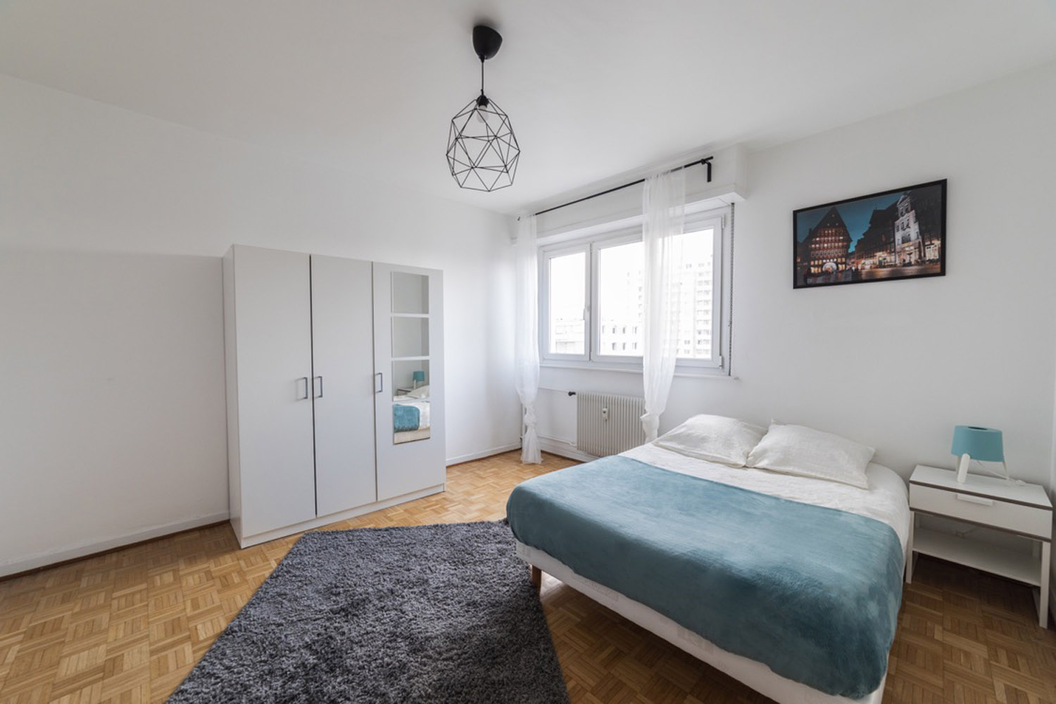 Chambre agréable et confortable – 16m² - ST55