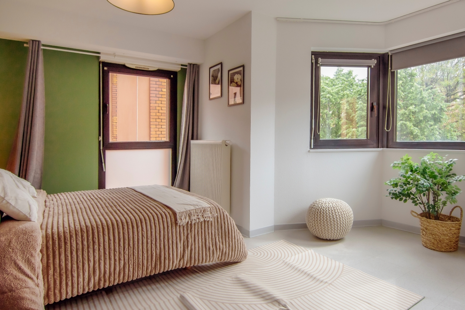 Spacieuse chambre de 15 m² - ST96